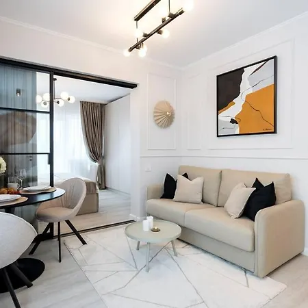 Apartment Charming - Netflix + Balcony