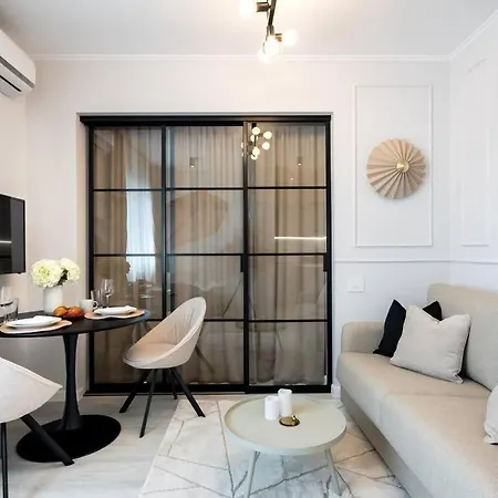 Apartament Charming - Netflix + Balcony Bukareszt