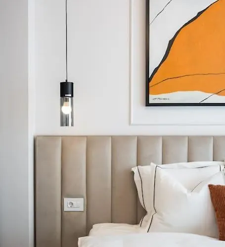 Apartman Charming - Netflix + Balcony