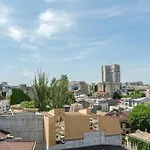 아파트 Charming - Netflix + Balcony 부쿠레슈티