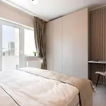 아파트 Charming - Netflix + Balcony *